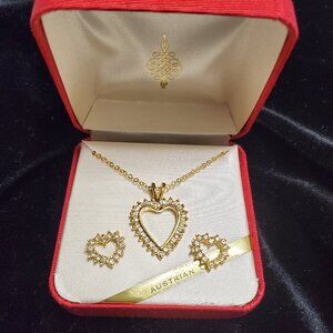 Austrian Crystal Heart Necklace and Earring Set